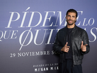 At a photocall for ''Pideme lo que Quieras'' in Madrid, Spain, on November 21, 2024, Mario Ermito poses. (