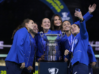 MALAGA, SPAIN - NOVEMBER 20: (L-R) Lucia Bronzetti,  Jasmine Paolini, Elisabetta Cocciaretto, Tathiana Garbin, Sara Errani and Martina Trevi...