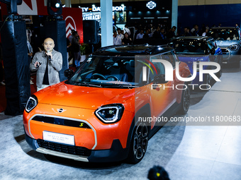 Jin Han Ng, Sales Manager and Product Manager for MINI Asia, explains the All-Electric MINI Aceman during The Gaikindo Jakarta Auto Week in...