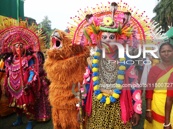 Indian tribal people from Purulia perform traditional dances, ''Chaw Dance,'' during the West Bengal Government-hosted ''Jangalmahal Utsav''...