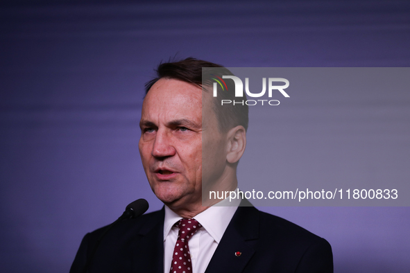 In Warsaw, Poland, on November 19, 2024, Polish Minister of Foreign Affairs Radoslaw Sikorski holds a press briefing after a meeting involvi...