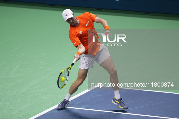 MALAGA, SPAIN - NOVEMBER 22: Botic van de Zandschulp of Team Netherlands during his singles match against Daniel Altamaier of Team Germany d...