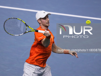 MALAGA, SPAIN - NOVEMBER 22: Botic van de Zandschulp of Team Netherlands during his singles match against Daniel Altamaier of Team Germany d...