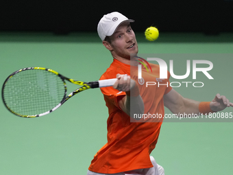 MALAGA, SPAIN - NOVEMBER 22: Botic van de Zandschulp of Team Netherlands during his singles match against Daniel Altamaier of Team Germany d...