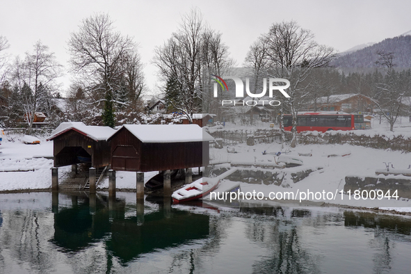 In the village of Walchensee in Upper Bavaria, in the district of Bad Tolz-Wolfratshausen, on the shores of Lake Walchensee, a winter atmosp...