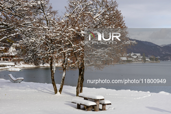 In the village of Walchensee in Upper Bavaria, in the district of Bad Tolz-Wolfratshausen, on the shores of Lake Walchensee, a winter atmosp...