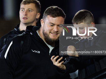 Murray McCallum of Newcastle Falcons takes a quick selfie with a fan before the Premiership Cup Group A match between Newcastle Falcons and...