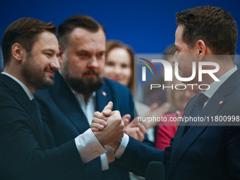 KRAKOW, POLAND - NOVEMBER 16:
Mayor of Warsaw Rafal Trzaskowski (R) shakes hands with Mayor of Krakow Aleksander Miszalski (L) during Trzask...