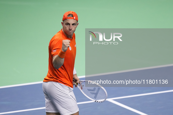 MALAGA, SPAIN - NOVEMBER 22: Tallon Griekspoor of Team Netherlands celebrates a point during his singles match against Jan-Lennard Struff of...