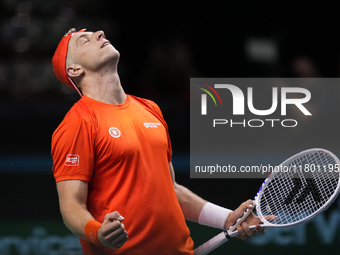 MALAGA, SPAIN - NOVEMBER 22: Tallon Griekspoor of Team Netherlands celebrates the victory after winning his singles match against Jan-Lennar...