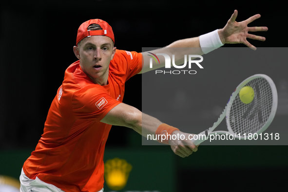 MALAGA, SPAIN - NOVEMBER 22: Tallon Griekspoor of Team Netherlands during his singles match against Jan-Lennard Struff of Team Germany durin...