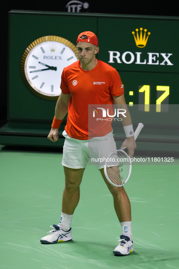 MALAGA, SPAIN - NOVEMBER 22: Tallon Griekspoor of Team Netherlands celebrates a point during his singles match against Jan-Lennard Struff of...