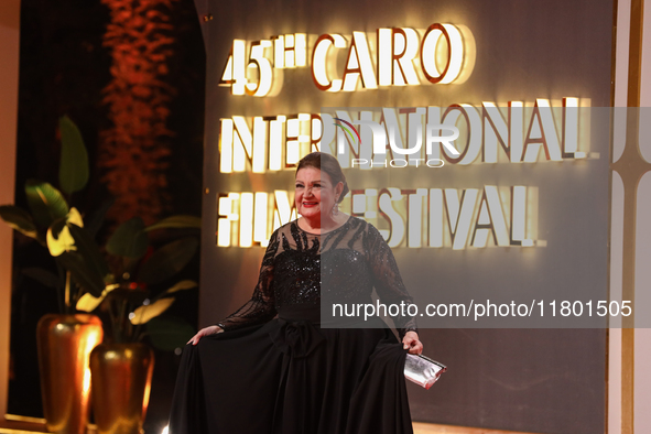 Movie star Mimi Gamal is on the red carpet at the conclusion of the Cairo Film Festival in its 45th session, held at the Egyptian Opera Hous...