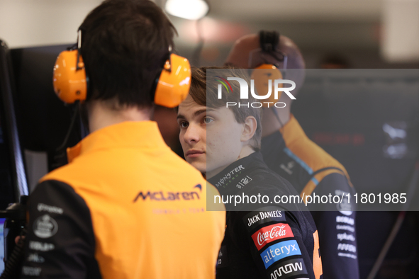 Oscar Piastri speaks to his team during the third Free Practice session of the Formula 1 Heineken Silver Las Vegas Grand Prix in Las Vegas,...