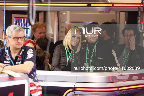 Jenny McCarthy and Donnie Wahlberg are in the Red Bull garage during the third Free Practice session of the Formula 1 Heineken Silver Las Ve...