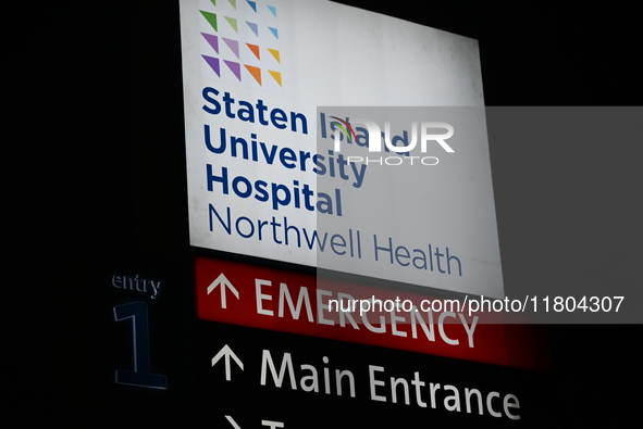 A 21-year-old man is slashed and punched by an unidentified suspect at Staten Island University Hospital Northwell Health in Staten Island,...