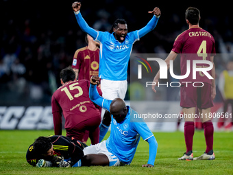 Romelu Lukaku of SSC Napoli celebrates after scoring first goal during the serie Serie A Enilive match between SSC Napoli and AS Roma at Sta...