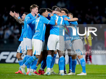 Romelu Lukaku of SSC Napoli celebrates after scoring first goal during the serie Serie A Enilive match between SSC Napoli and AS Roma at Sta...