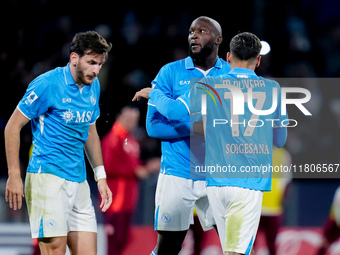 Romelu Lukaku of SSC Napoli celebrates after scoring first goal during the serie Serie A Enilive match between SSC Napoli and AS Roma at Sta...