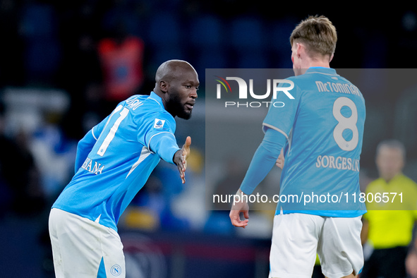 Romelu Lukaku of SSC Napoli celebrates after scoring first goal during the serie Serie A Enilive match between SSC Napoli and AS Roma at Sta...