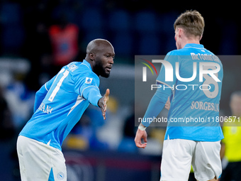 Romelu Lukaku of SSC Napoli celebrates after scoring first goal during the serie Serie A Enilive match between SSC Napoli and AS Roma at Sta...