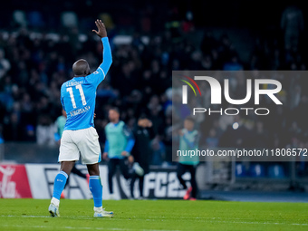 Romelu Lukaku of SSC Napoli celebrates after scoring first goal during the serie Serie A Enilive match between SSC Napoli and AS Roma at Sta...