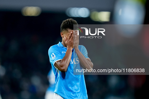 David Neres of SSC Napoli looks dejected during the serie Serie A Enilive match between SSC Napoli and AS Roma at Stadio Diego Armando Marad...