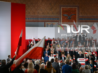 KRAKOW, POLAND - NOVEMBER 24:
Jaroslaw Kaczynski, leader of the opposition Law and Justice party, addresses the crowd during the nomination...