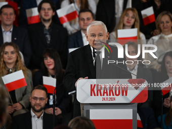 KRAKOW, POLAND - NOVEMBER 24:
Jaroslaw Kaczynski, leader of the opposition Law and Justice party, addresses the crowd during the nomination...