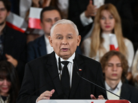 KRAKOW, POLAND - NOVEMBER 24:
Jaroslaw Kaczynski, leader of the opposition Law and Justice party, addresses the crowd during the nomination...