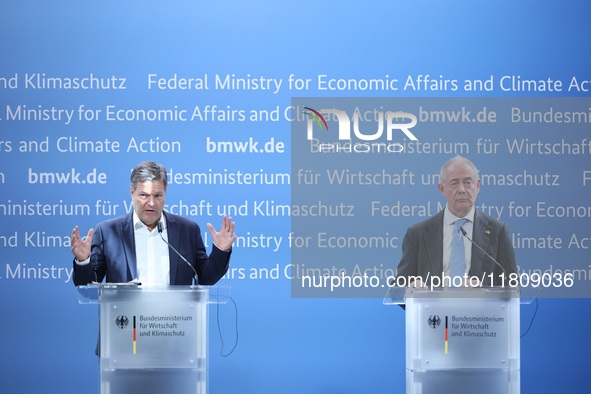 Robert Habeck, Federal Minister for Economy and Climate Action, and Adolfo Urso, Italian Minister for Enterprises and Made in Italy, speak t...