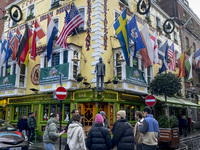 General view of the street of Temple Bar in Dublin, Ireland, on November 2024 (