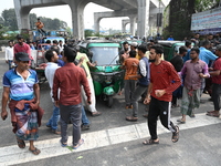 Battery-run Rickshaw Drivers Blocked A Key Road Intersection Demanding That The High Court Order To Stop Battery-run Rickshaw From Playing T...