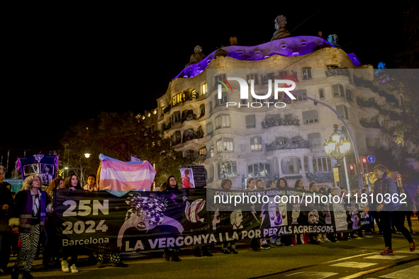 Thousands of women demonstrate in Barcelona, Catalonia, Spain, on November 25, 2024, convened by various parties, unions, and feminist organ...