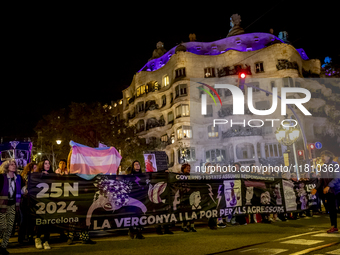 Thousands of women demonstrate in Barcelona, Catalonia, Spain, on November 25, 2024, convened by various parties, unions, and feminist organ...