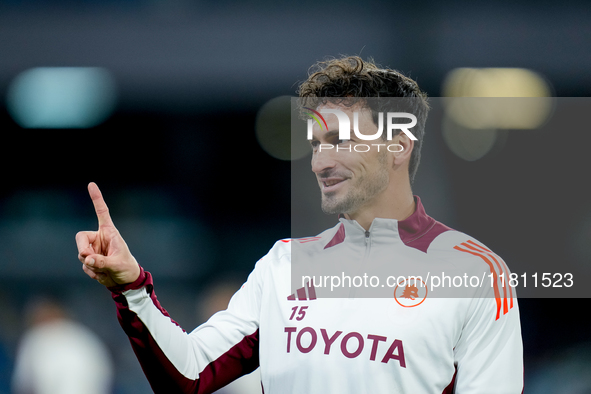 Mats Hummels of AS Roma gestures during the serie Serie A Enilive match between SSC Napoli and AS Roma at Stadio Diego Armando Maradona on N...