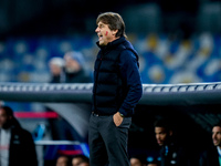 Antonio Conte Head Coach of SSC Napoli yells during the serie Serie A Enilive match between SSC Napoli and AS Roma at Stadio Diego Armando M...