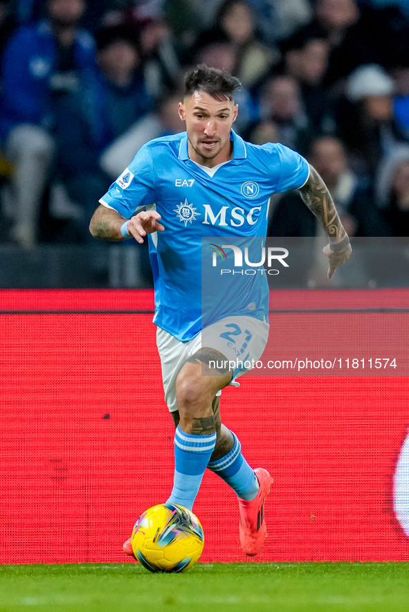 Matteo Politano of SSC Napoli during the serie Serie A Enilive match between SSC Napoli and AS Roma at Stadio Diego Armando Maradona on Nove...