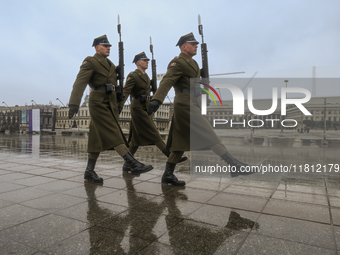 WARSAW, POLAND - NOVEMBER 19:   
The Changing of the Guard at the Tomb of the Unknown Soldier, on November 19, 2024 in Warsaw, Poland. (