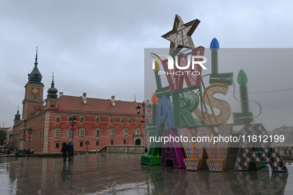 WARSAW, POLAND - NOVEMBER 19:   
Christmas tree and decorations being set up in front of the Royal Castle in Warsaw, preparing for the holid...