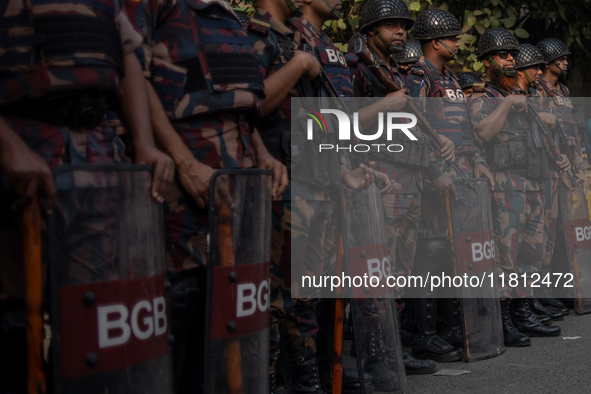 Border Guard Bangladesh (BGB) and police personnel stand guard to ensure law and order in Shahbagh, Dhaka, Bangladesh, on November 26, 2024....