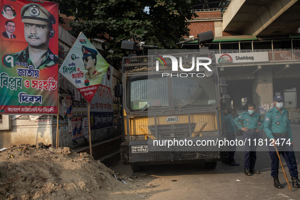 Border Guard Bangladesh (BGB) and police personnel stand guard to ensure law and order in Shahbagh, Dhaka, Bangladesh, on November 26, 2024....