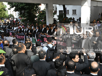 Lawyers Of The Supreme Court Stage A Protest Demanded The Arrest Of Those Involved In The Brutal Killing Of Advocate Saiful Islam Alif In Ch...