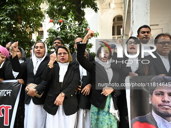 Lawyers Of The Supreme Court Stage A Protest Demanded The Arrest Of Those Involved In The Brutal Killing Of Advocate Saiful Islam Alif In Ch...