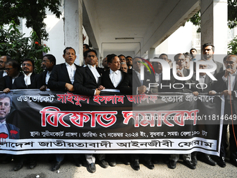 Lawyers Of The Supreme Court Stage A Protest Demanded The Arrest Of Those Involved In The Brutal Killing Of Advocate Saiful Islam Alif In Ch...