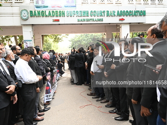 Lawyers Of The Supreme Court Stage A Protest Demanded The Arrest Of Those Involved In The Brutal Killing Of Advocate Saiful Islam Alif In Ch...