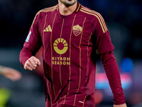 Mats Hummels of AS Roma looks on during the serie Serie A Enilive match between SSC Napoli and AS Roma at Stadio Diego Armando Maradona on N...