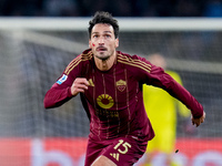 Mats Hummels of AS Roma during the serie Serie A Enilive match between SSC Napoli and AS Roma at Stadio Diego Armando Maradona on November 2...