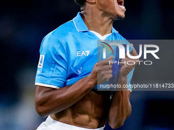 David Neres of SSC Napoli looks dejected during the serie Serie A Enilive match between SSC Napoli and AS Roma at Stadio Diego Armando Marad...