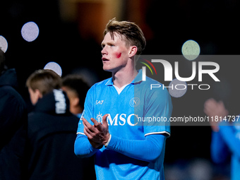 Scott McTominay of SSC Napoli greets the fans during the serie Serie A Enilive match between SSC Napoli and AS Roma at Stadio Diego Armando...